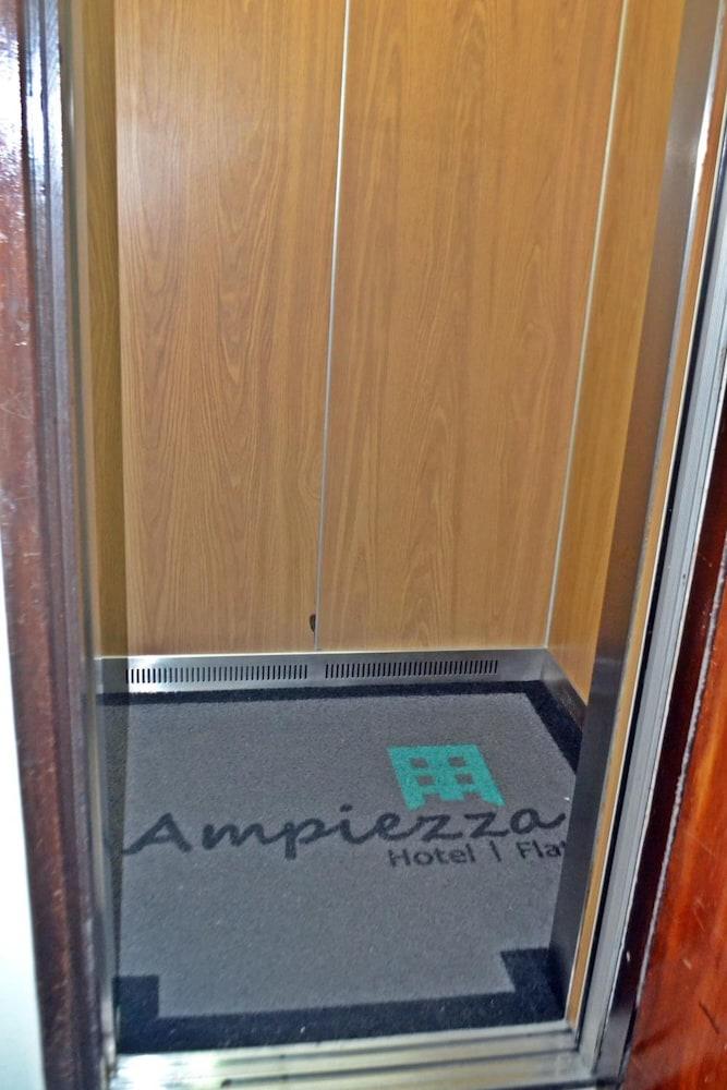 Hotel Ampiezza Curitiba Buitenkant foto
